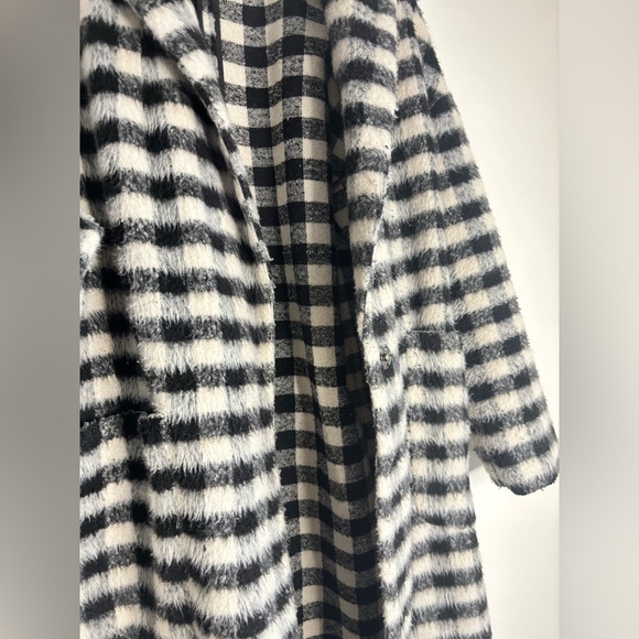 Top Shop Black and White Checkered Long Coat - Picture 8 of 8